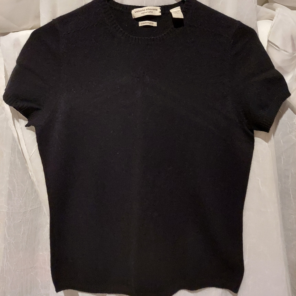 100% cashmere short sleeve, crew neck sweater/shell